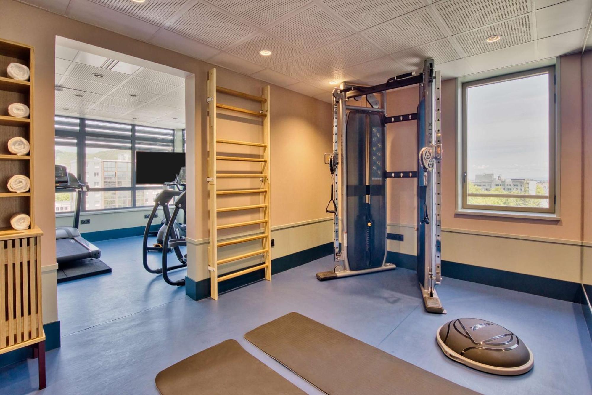 Aiden By Best Western Clermont-Ferrand Hotel & Spa Экстерьер фото